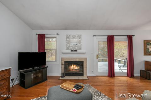 730 Ada Dr SE, Ada, MI 49301 photo 8