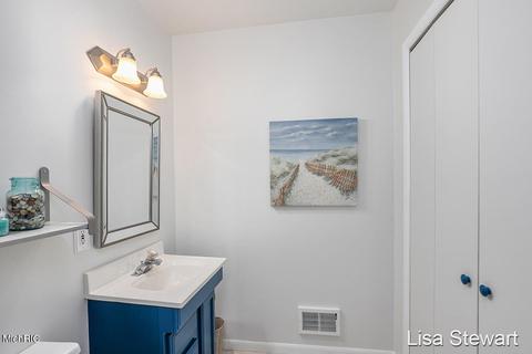 730 Ada Dr SE, Ada, MI 49301 photo 17