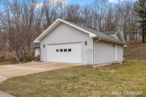 730 Ada Dr SE, Ada, MI 49301 photo 3