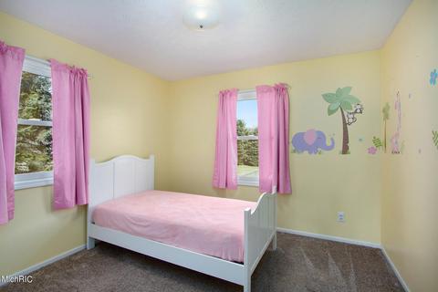 4237 26th St, Dorr, MI 49323 photo 17