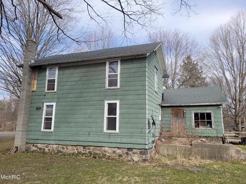 427 E Catherine St, Bellevue, MI 49021 photo 4