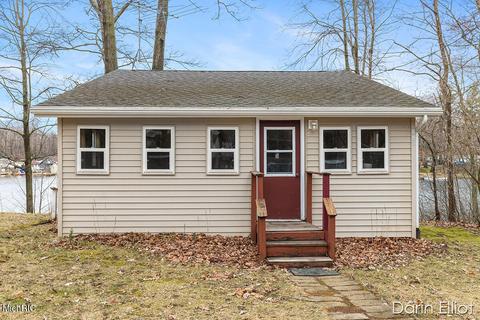 877 E Sidney Rd, Stanton, MI 48888 photo 7