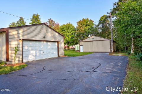 1735 143rd Ave, Dorr, MI 49323 photo 33