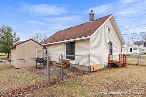 304 Vincent St, Belding, MI 48809 photo 18