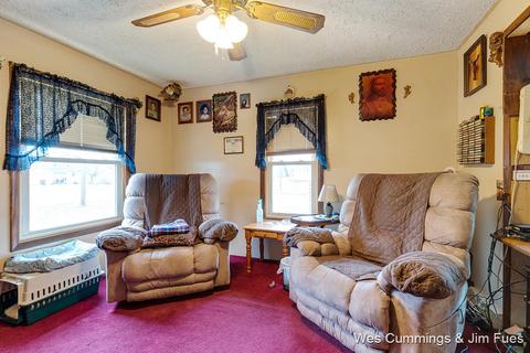 304 Vincent St, Belding, MI 48809 photo 5