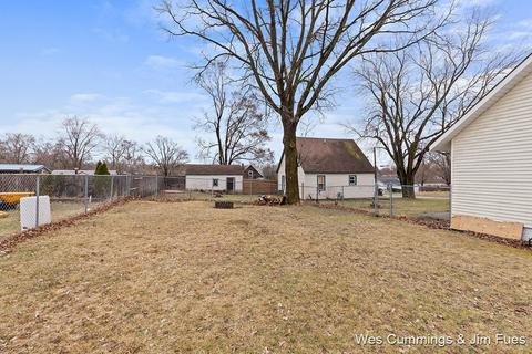 304 Vincent St, Belding, MI 48809 photo 20