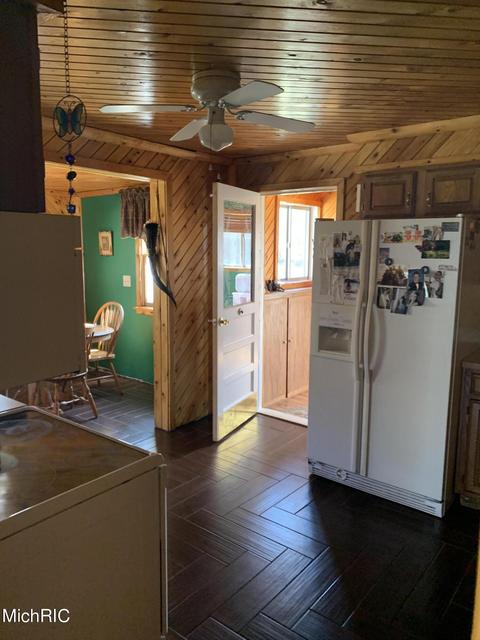 8680 Peninsula St, Sears, MI 49679 photo 8