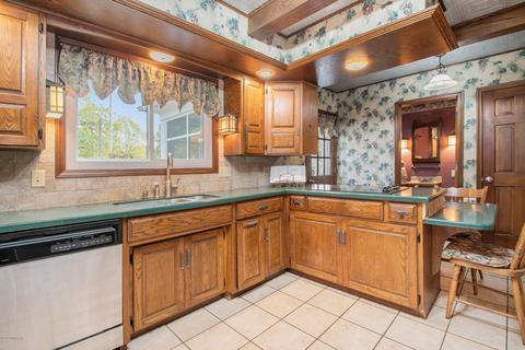 715 Pine St, Three Rivers, MI 49093 photo 6