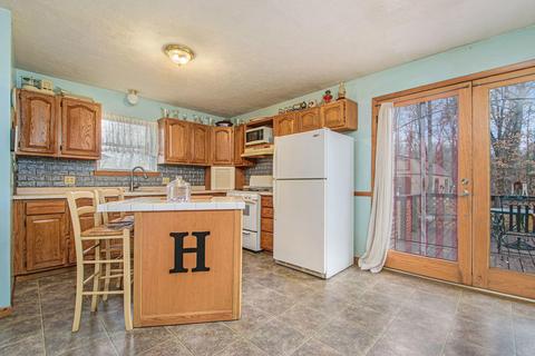 2812 W Cass Rd, Baldwin, MI 49304 photo 2