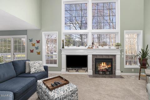 571 N Whitman Ct SE, Ada, MI 49301 photo 7