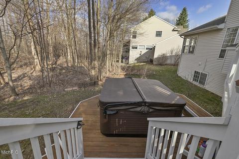 571 N Whitman Ct SE, Ada, MI 49301 photo 35