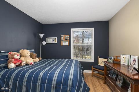 571 N Whitman Ct SE, Ada, MI 49301 photo 24