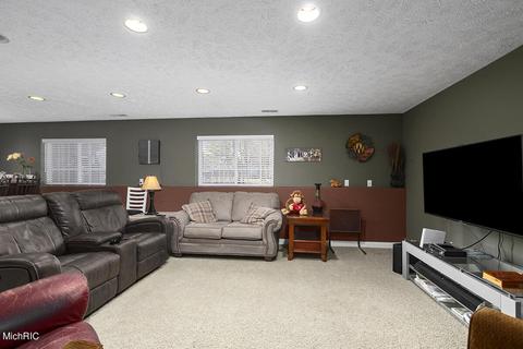571 N Whitman Ct SE, Ada, MI 49301 photo 28
