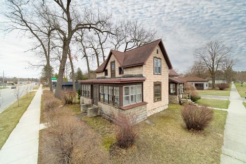 503 E Colby St, Whitehall, MI 49461 photo 2