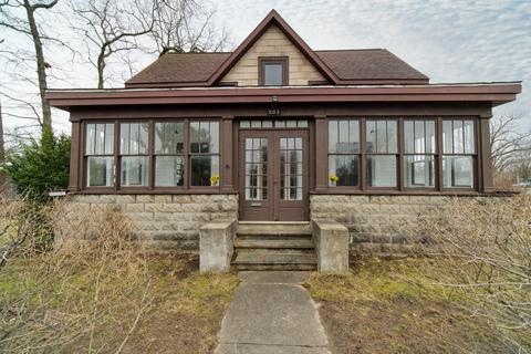 503 E Colby St, Whitehall, MI 49461 photo 3