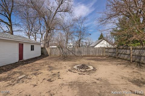 520 Merrick St, Belding, MI 48809 photo 32