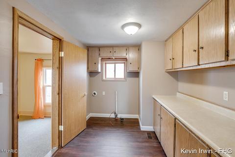 520 Merrick St, Belding, MI 48809 photo 15