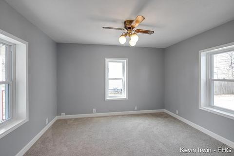 520 Merrick St, Belding, MI 48809 photo 8