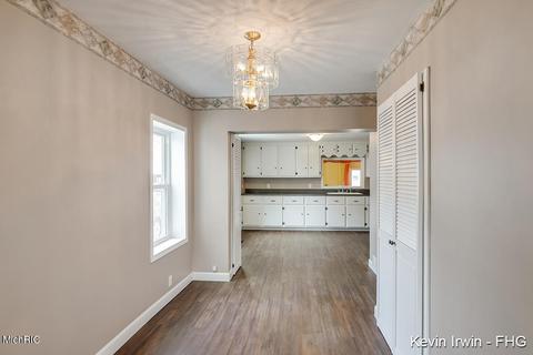 520 Merrick St, Belding, MI 48809 photo 12