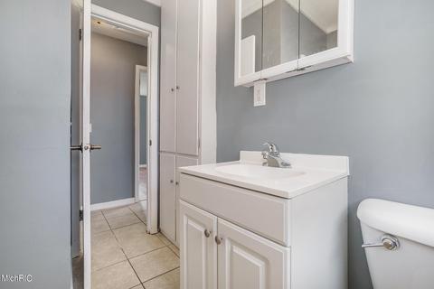5 Cinderella Cir, Springfield, MI 49037 photo 20