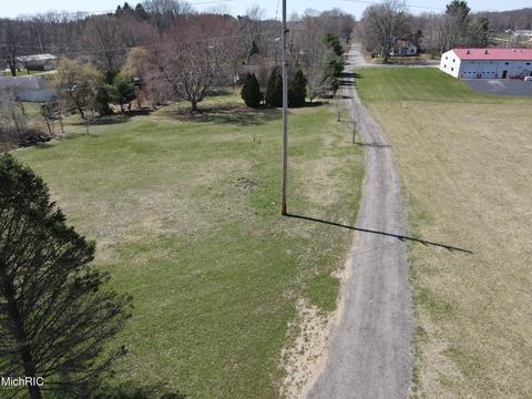 15305 N Main St, Buchanan, MI 49107 photo 44