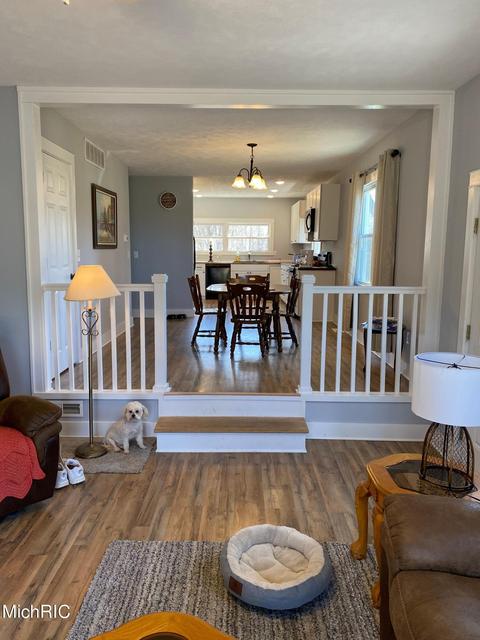 15305 N Main St, Buchanan, MI 49107 photo 29