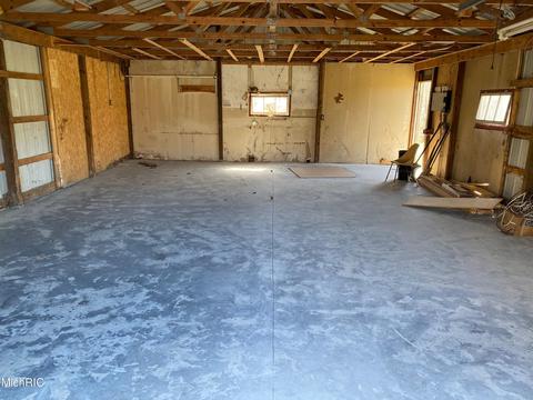 15305 N Main St, Buchanan, MI 49107 photo 36