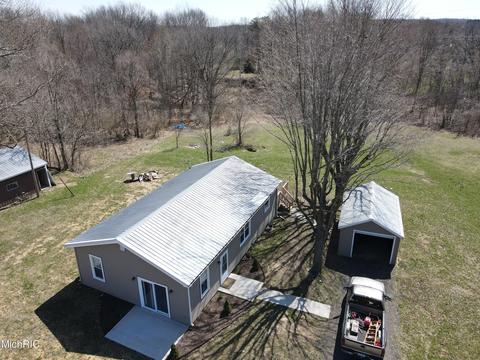 15305 N Main St, Buchanan, MI 49107 photo 42