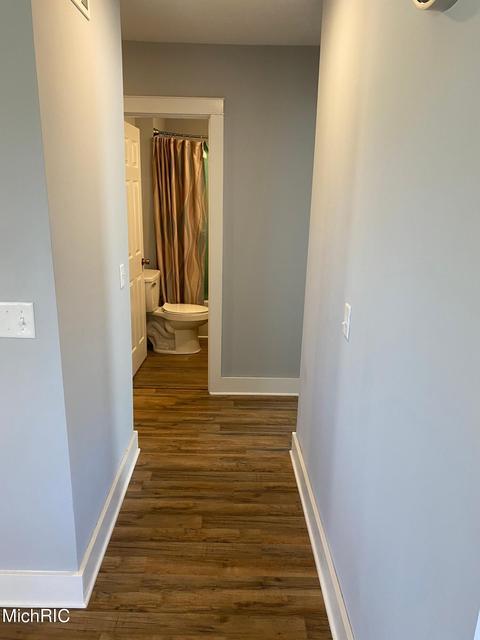 15305 N Main St, Buchanan, MI 49107 photo 28