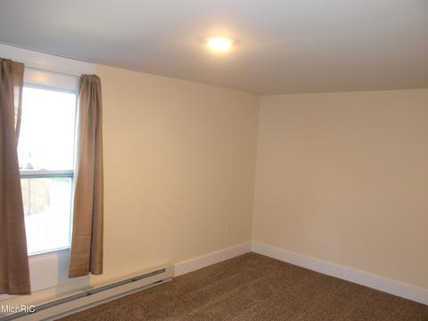 115 W Ann St, Belding, MI 48809 photo 27