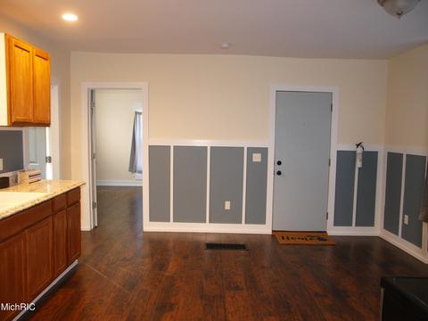 115 W Ann St, Belding, MI 48809 photo 11