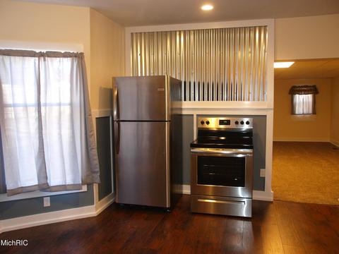 115 W Ann St, Belding, MI 48809 photo 13