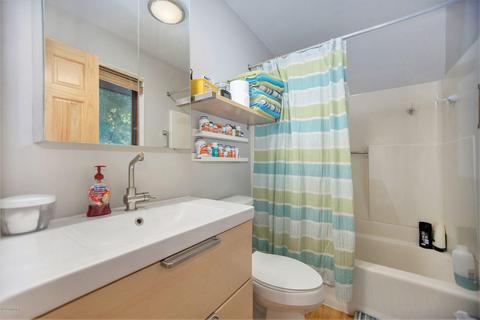 29853 Lake Bluff Dr, Covert, MI 49043 photo 19