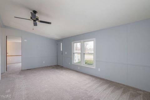 413 E Main St, Homer, MI 49245 photo 5