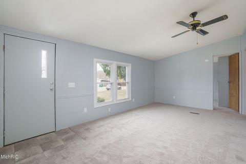 413 E Main St, Homer, MI 49245 photo 2