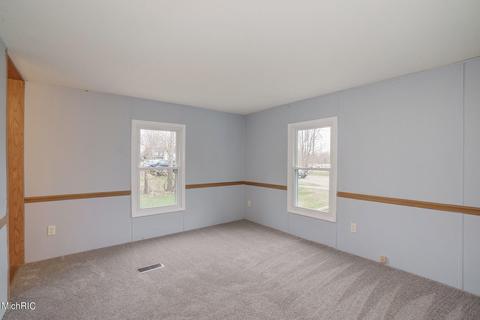 413 E Main St, Homer, MI 49245 photo 8