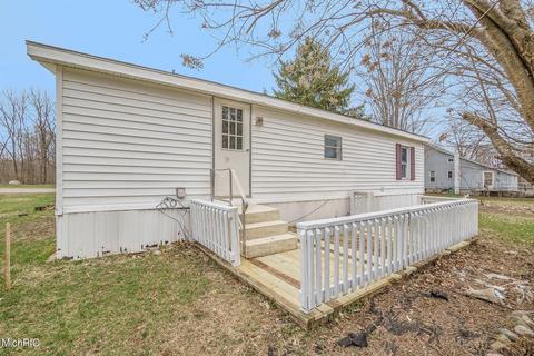 413 E Main St, Homer, MI 49245 photo 14