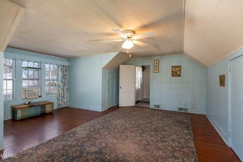 804 N Monroe St, Lowell, MI 49331 photo 28
