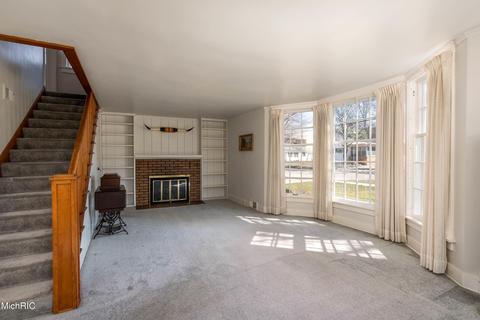 804 N Monroe St, Lowell, MI 49331 photo 21