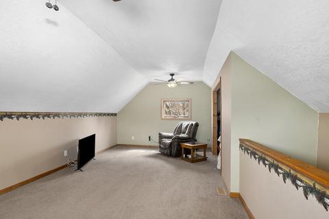 203 W Pine St, Edmore, MI 48829 photo 17