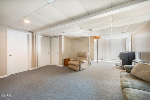 1814 S Oak Ave, White Cloud, MI 49349 photo 23