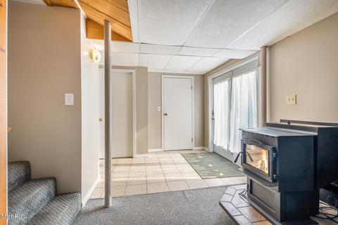 1814 S Oak Ave, White Cloud, MI 49349 photo 17