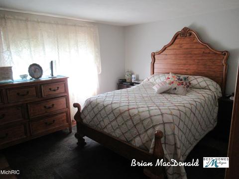 3701 E Stanton Rd, Stanton, MI 48888 photo 11