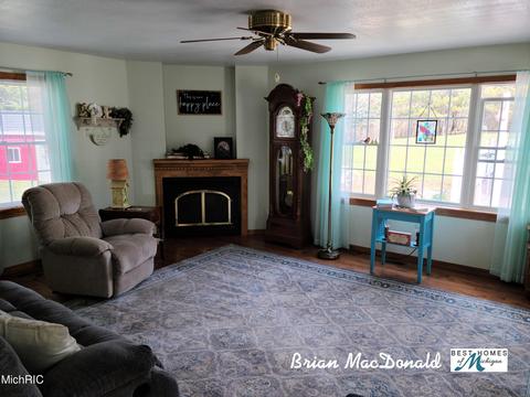3701 E Stanton Rd, Stanton, MI 48888 photo 10