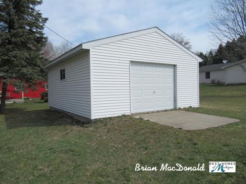 3701 E Stanton Rd, Stanton, MI 48888 photo 24