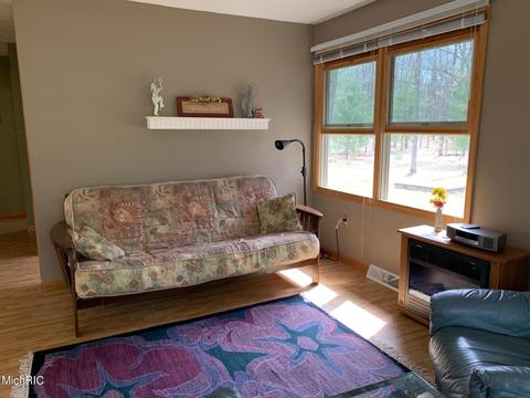 1216 W Beaver Rd, Bitely, MI 49309 photo 7