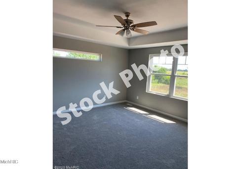 10423 E S Ave, Scotts, MI 49088 photo 3