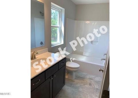 10423 E S Ave, Scotts, MI 49088 photo 4