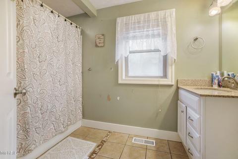 215 M 89, Plainwell, MI 49080 photo 12