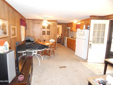 6719 E Deerwood Dr, White Cloud, MI 49349 photo 9